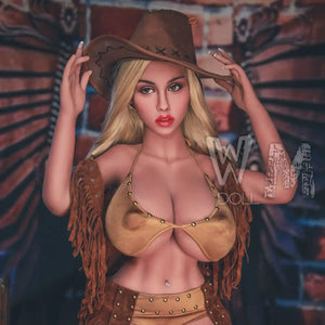 Kelly 5ft 1in | 155cm